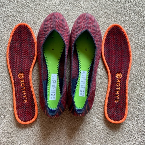 ❌SOLD❌ NEW Rothy’s Merino Bordeaux Flats Online Exclusive - Picture 2 of 9